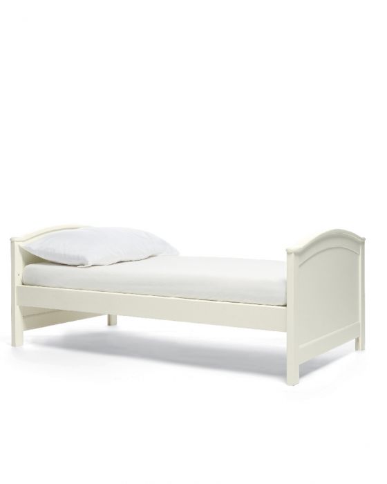 Mamas & Papas Flyn 3 Piece White Cotbed Range with Dresser Changer & Wardrobe - Image 9