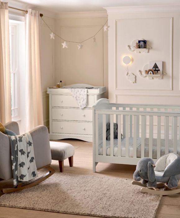 Mamas & Papas Flyn 2 Piece White Cotbed Set with Dresser Changer